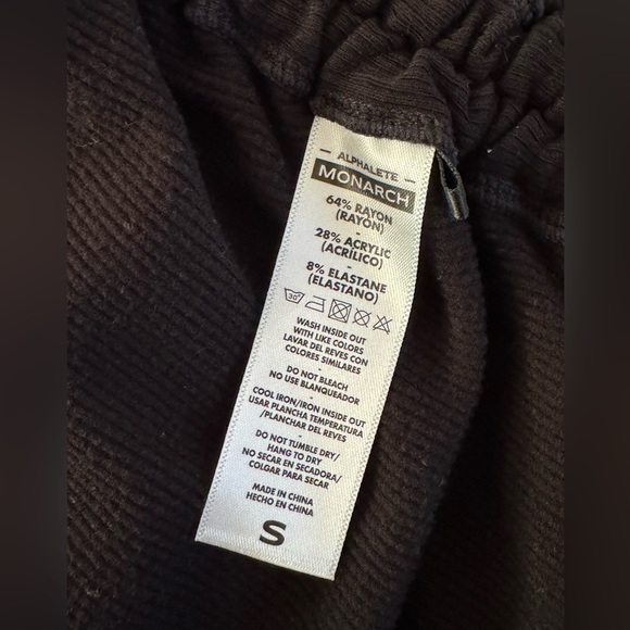 Alphalete Ribbed Dress - Picture 4 of 6